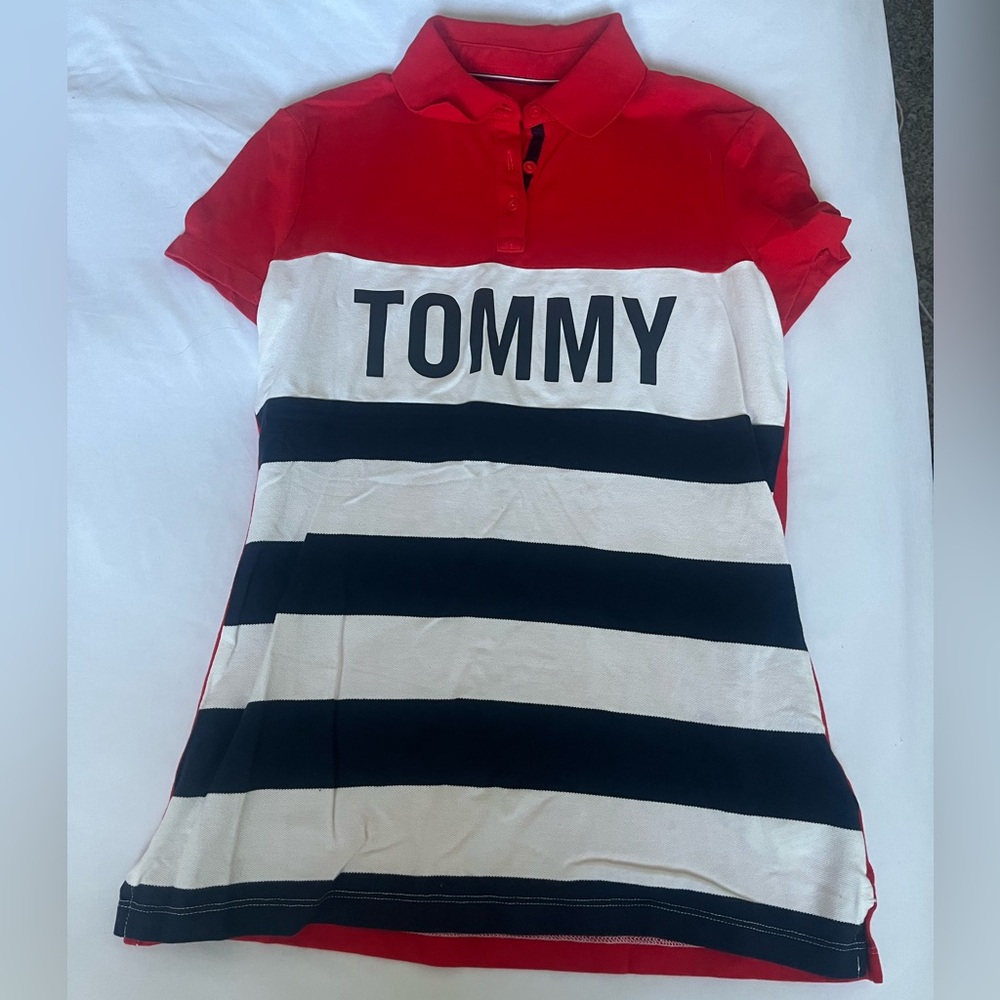 Tommy Hilfiger. Short sleeve, striped, collard shirt. Size small. juniors/women